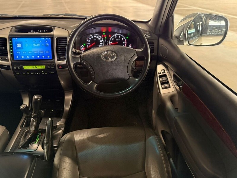 Toyota Land Cruiser Prado - Bakwena Auto Sales - Image 15