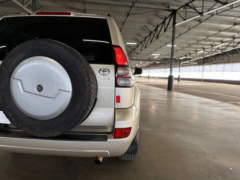 Toyota Land Cruiser Prado - Bakwena Auto Sales - Image 9