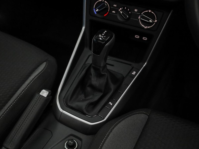 Volkswagen Polo - Hatfield VW Bryanston - Image 15