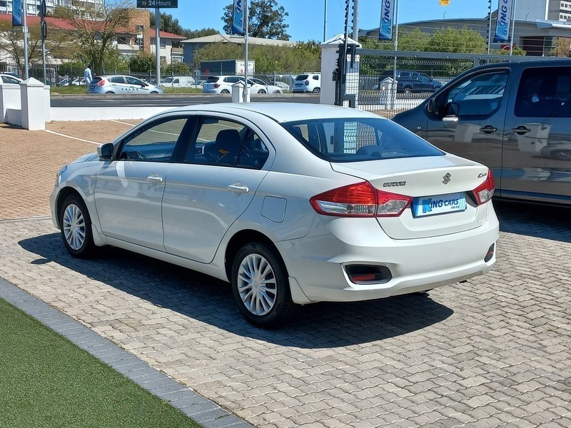Suzuki Ciaz - King Cars Bellville/Vredekloof - Image 5