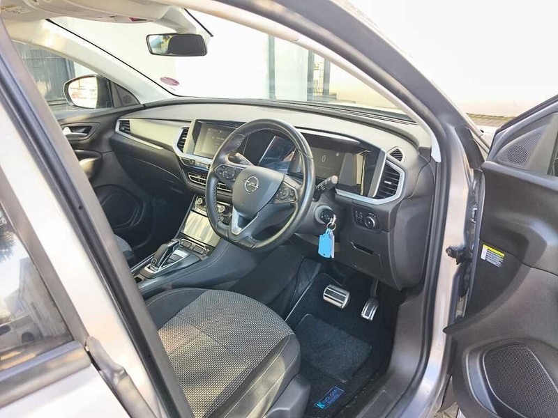 Opel Grandland - King Cars Bellville/Vredekloof - Image 13