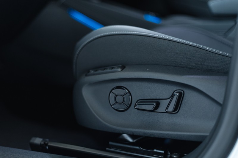 Volkswagen T-Roc - Midbay Motors - Image 8