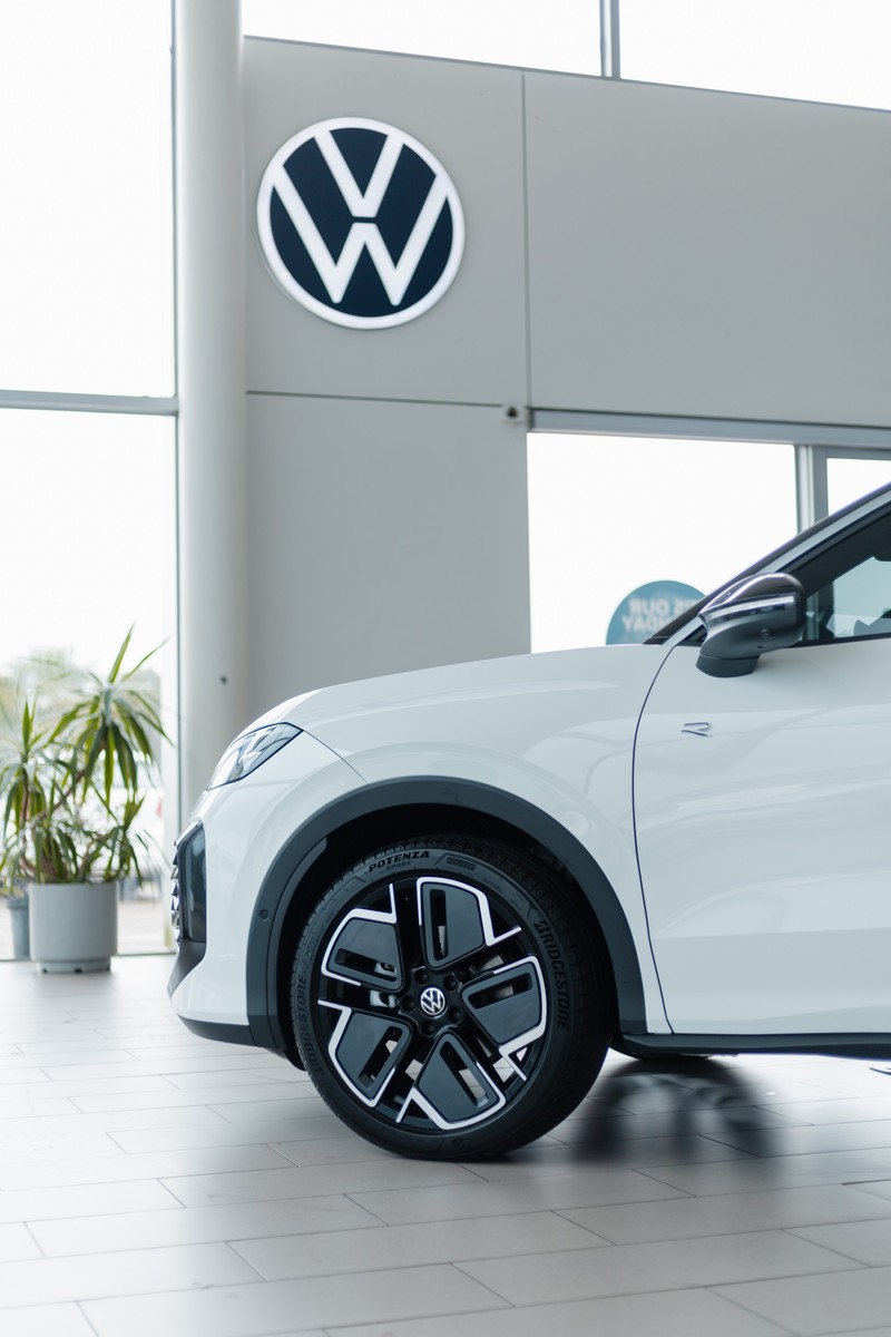 Volkswagen T-Roc - Midbay Motors - Image 18