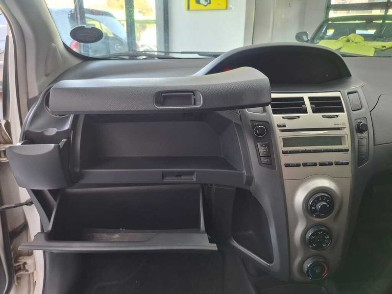 Toyota Yaris - Melrose Auto - Image 11