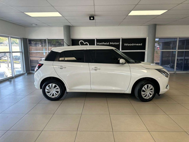 Suzuki Swift - Mazda Woodmead - Image 6