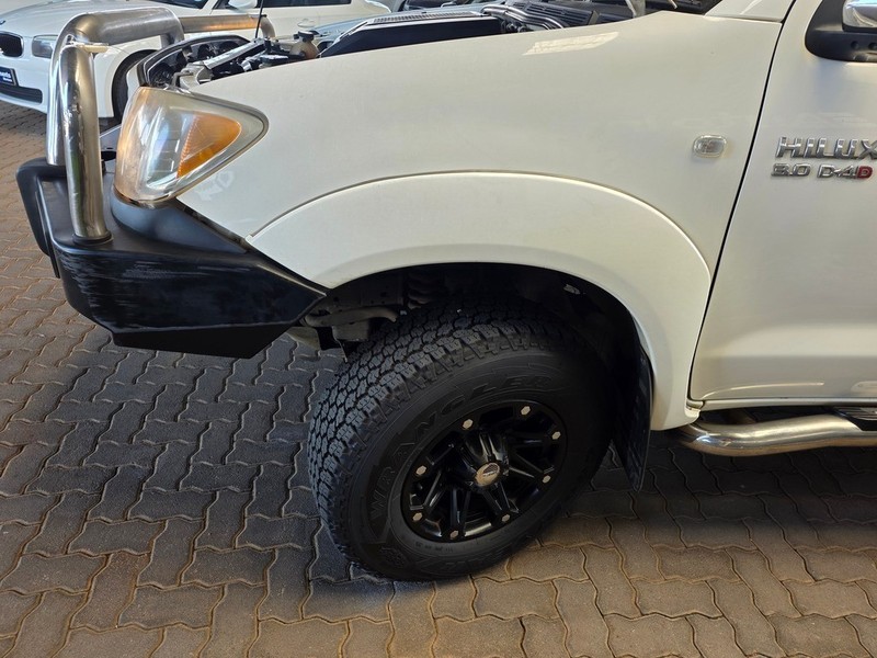 Toyota Hilux - Auto Investments Montana - Image 16