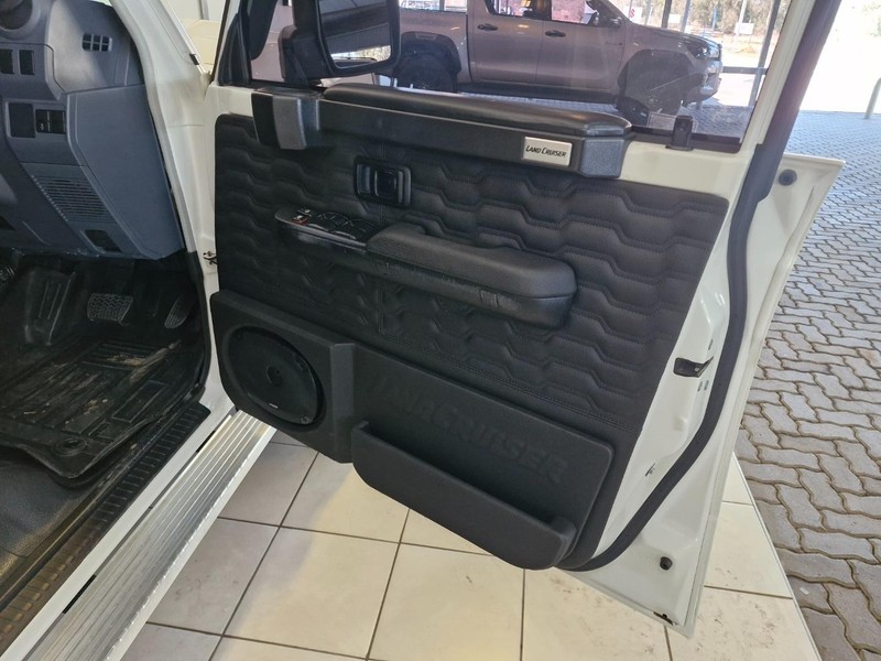 Toyota Land Cruiser - Vaal Toyota Sasolburg - Image 15