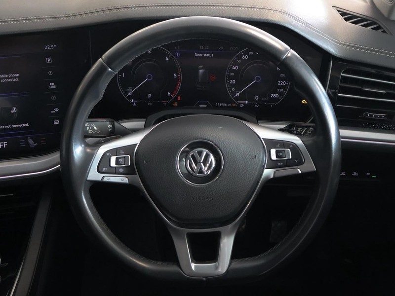 Volkswagen Touareg - Hatfield VW Rivonia - Image 18