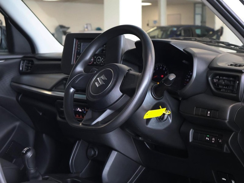 Suzuki Swift - Hatfield VW Rivonia - Image 16