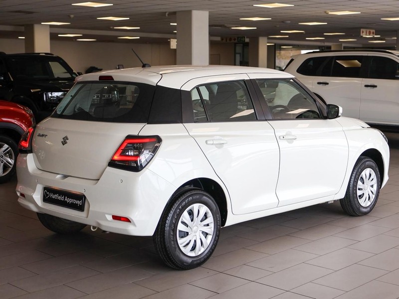 Suzuki Swift - Hatfield VW Rivonia - Image 10