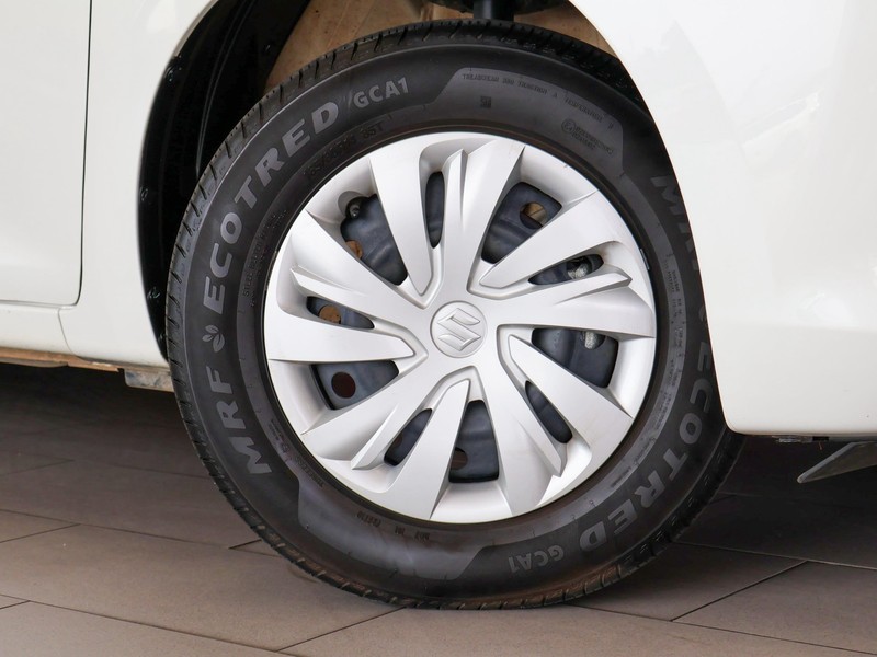 Suzuki Swift - Hatfield VW Rivonia - Image 6