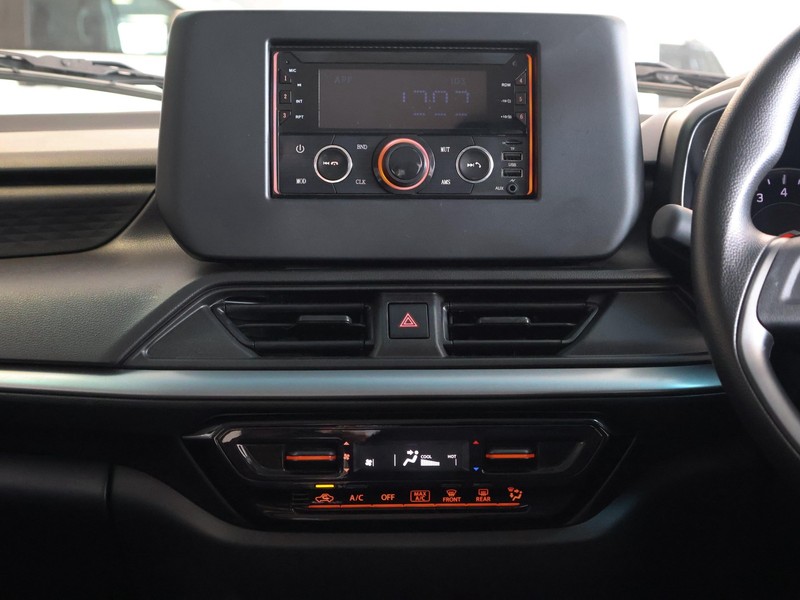 Suzuki Swift - Hatfield VW Rivonia - Image 25