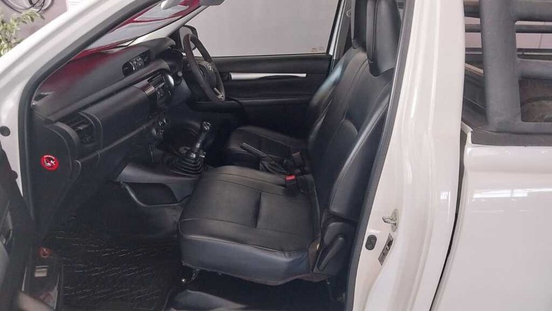 Toyota Hilux - GVW Motors - Image 15