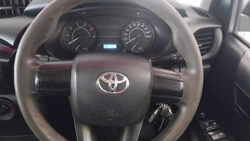 Toyota Hilux - GVW Motors - Image 6