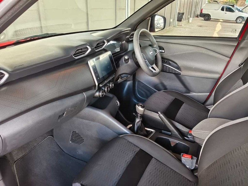 Nissan Magnite - King Cars Bellville/Vredekloof - Image 9