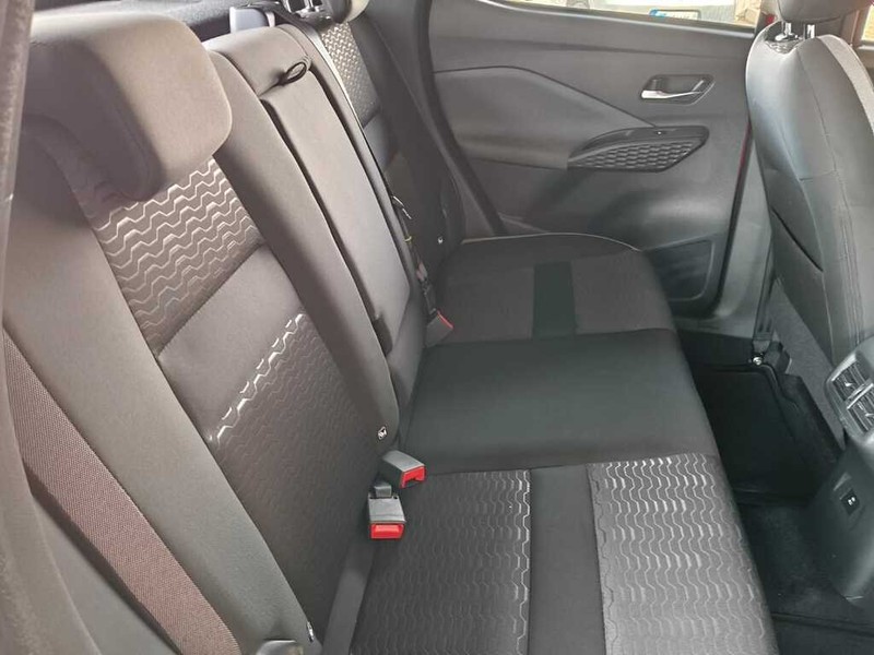 Nissan Magnite - King Cars Bellville/Vredekloof - Image 16