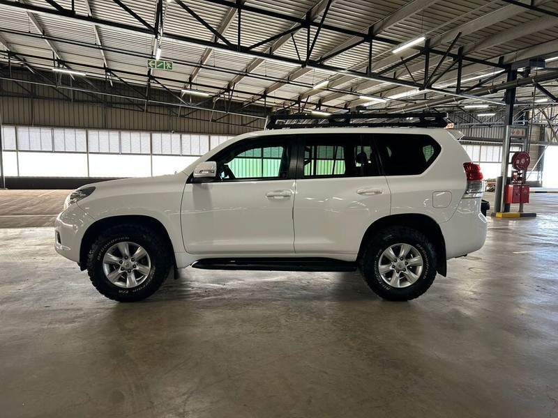 Toyota Land Cruiser Prado - Bakwena Auto Sales - Image 4