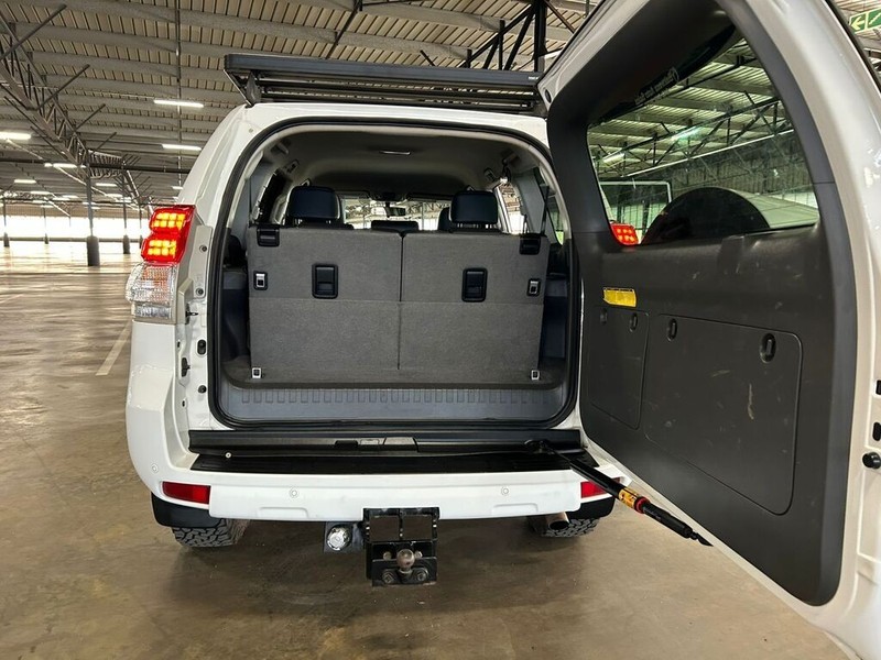Toyota Land Cruiser Prado - Bakwena Auto Sales - Image 8