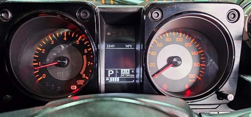 Suzuki Jimny - Mit Mak Motors - Image 11