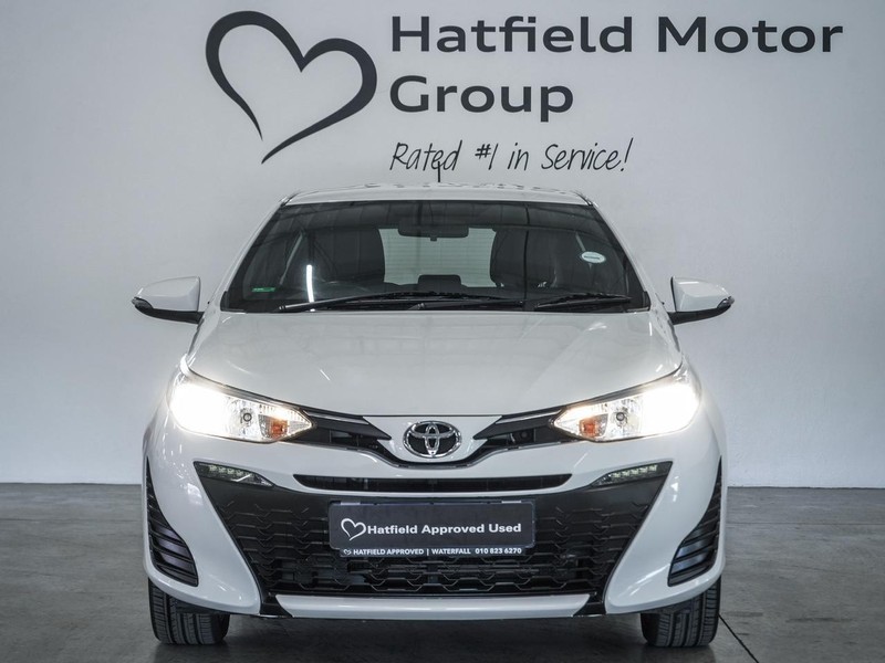 Toyota Yaris - Chery Waterfall - Image 5