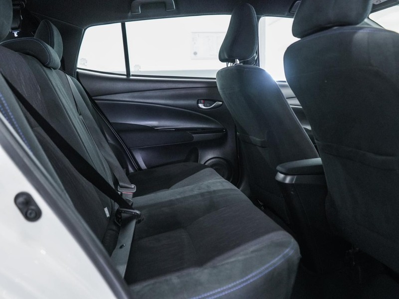 Toyota Yaris - Chery Waterfall - Image 25