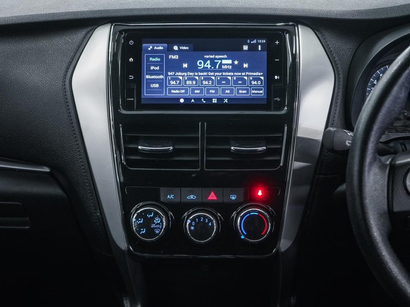 Toyota Yaris - Chery Waterfall - Image 22