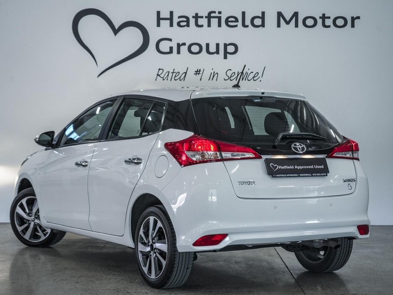 Toyota Yaris - Chery Waterfall - Image 11