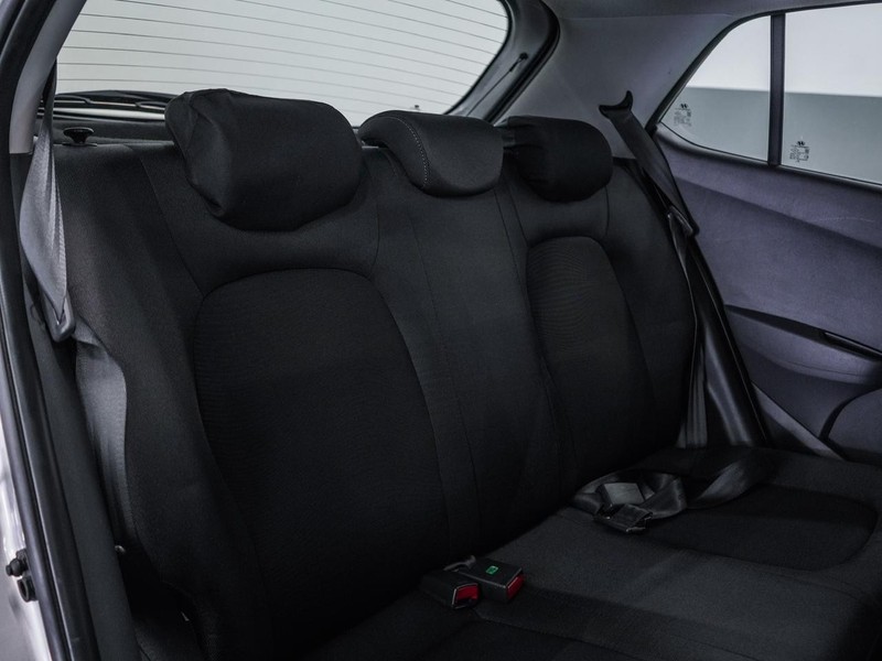 Hyundai i10 - Chery Waterfall - Image 24