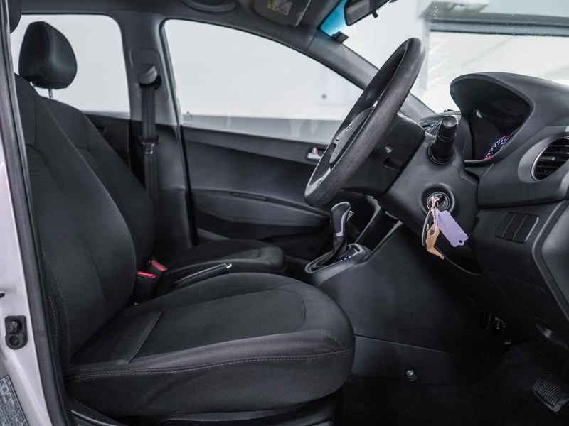 Hyundai i10 - Chery Waterfall - Image 15