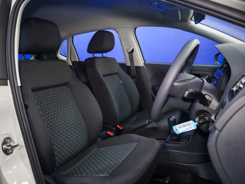Volkswagen Polo Vivo - Hatfield VW Bryanston - Image 7