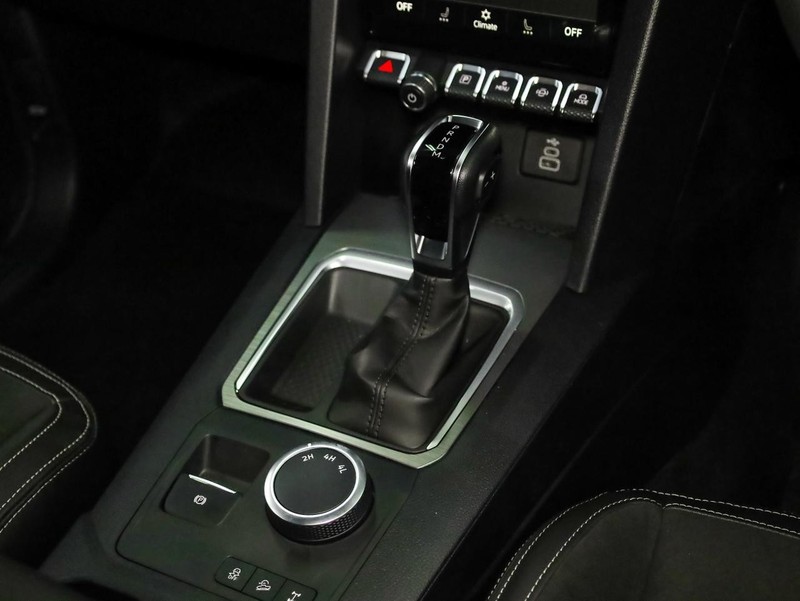 Volkswagen Amarok - Hatfield VW Bryanston - Image 17