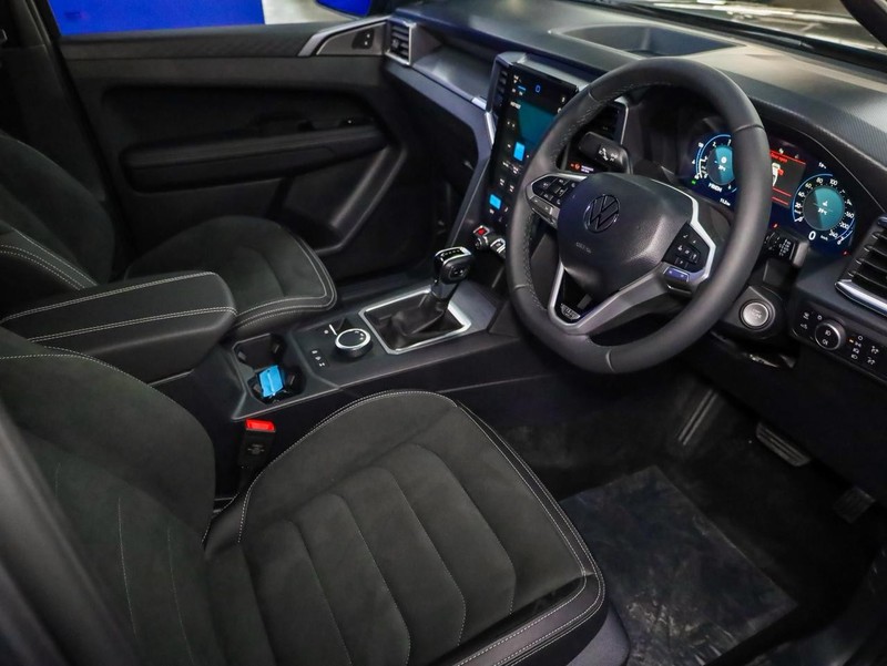 Volkswagen Amarok - Hatfield VW Bryanston - Image 8