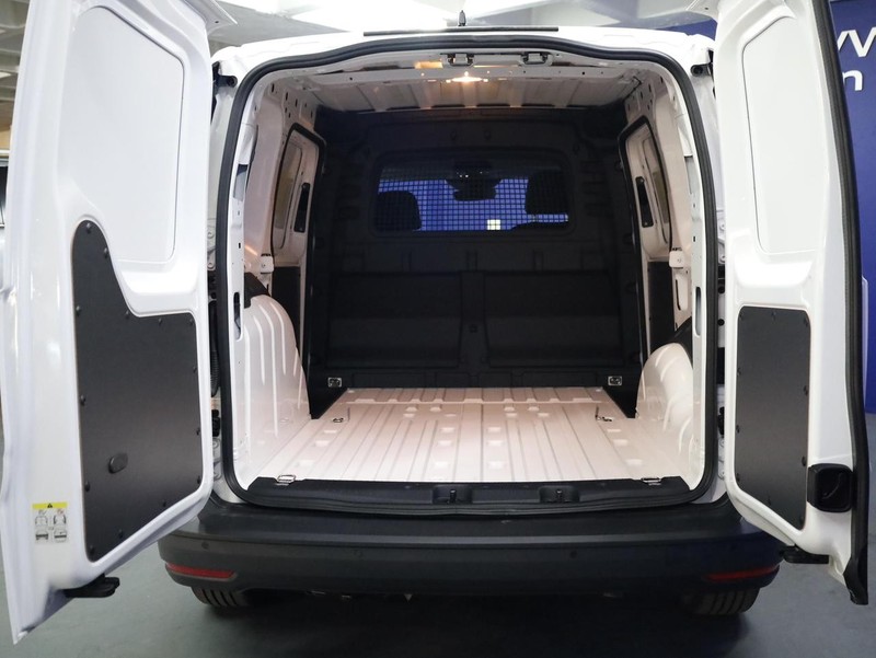 Volkswagen Caddy - Hatfield VW Bryanston - Image 14