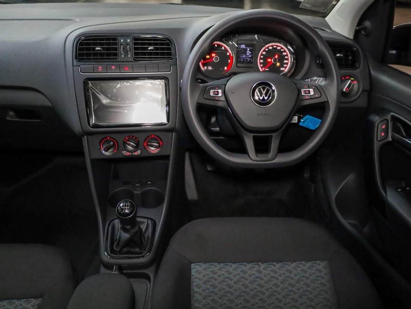 Volkswagen Polo Vivo - Hatfield VW Bryanston - Image 15