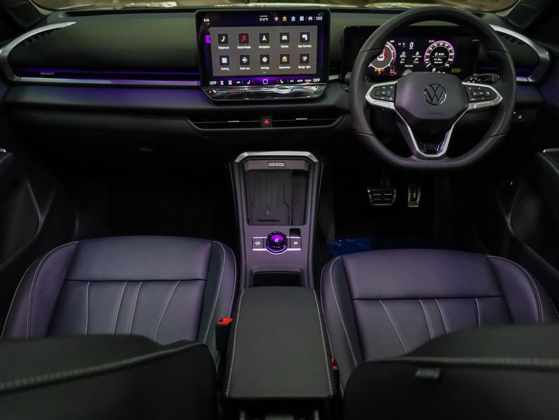 Volkswagen T-Roc - Hatfield VW Bryanston - Image 16