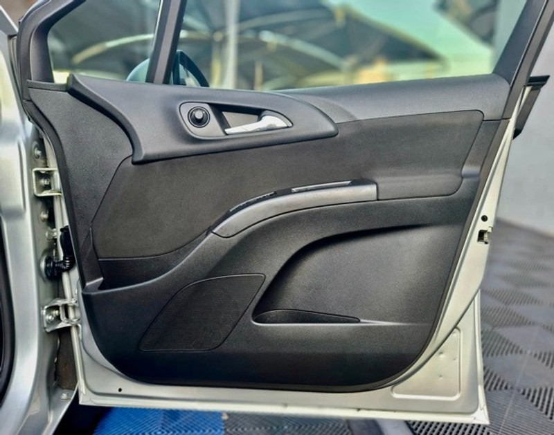 Opel Meriva - Parkview Auto Vereeniging - Image 7