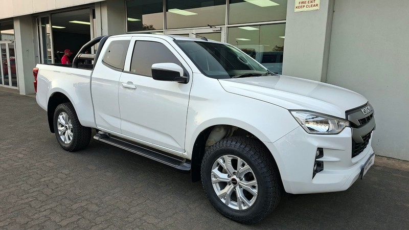 Isuzu D-Max - Isuzu Richards Bay - Image 1