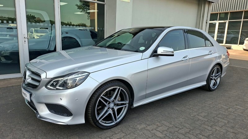 Mercedes-Benz E-class - Isuzu Richards Bay - Image 2
