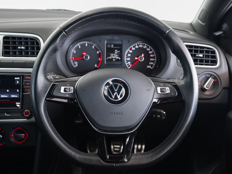 Volkswagen Polo Vivo - Hatfield VW Bryanston - Image 18