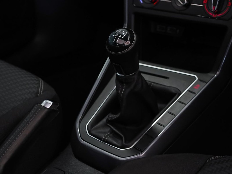 Volkswagen Polo - Hatfield VW Bryanston - Image 23