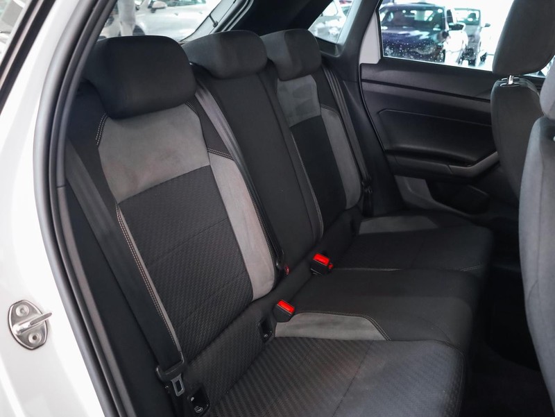 Volkswagen Polo - Hatfield VW Bryanston - Image 19
