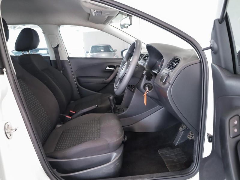 Volkswagen Polo Vivo - Hatfield VW Bryanston - Image 11