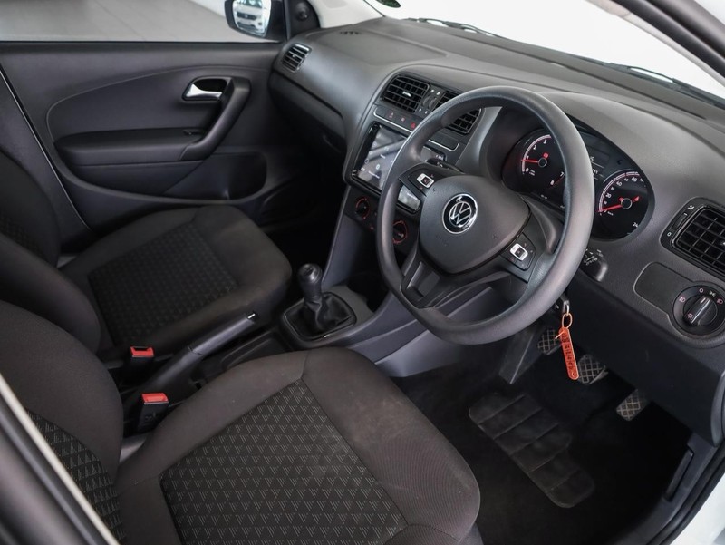Volkswagen Polo Vivo - Hatfield VW Bryanston - Image 10