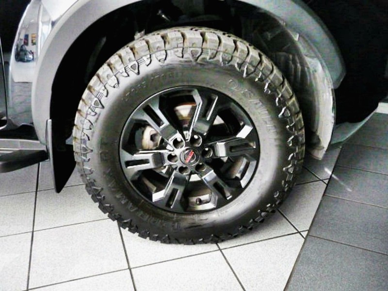Nissan Navara - LisaCars - Image 9