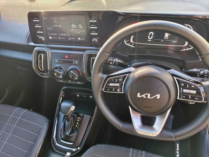 Kia Sonet - King Cars Bellville/Vredekloof - Image 10