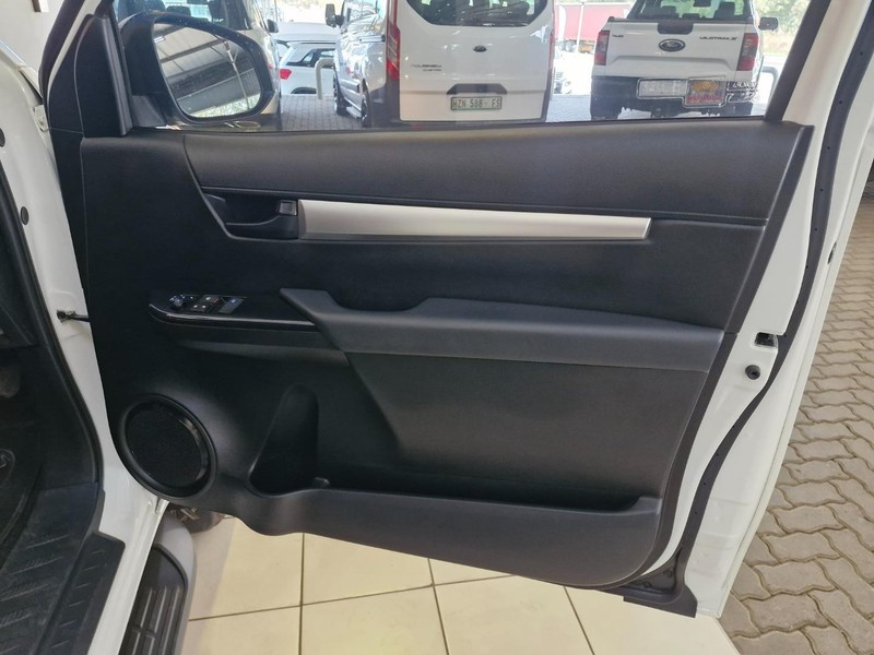 Toyota Hilux - Vaal Toyota Sasolburg - Image 11
