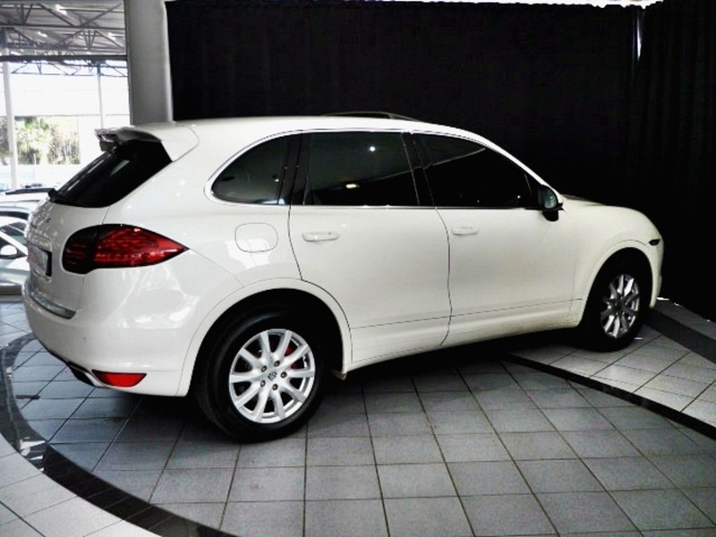 Porsche Cayenne - LisaCars - Image 7