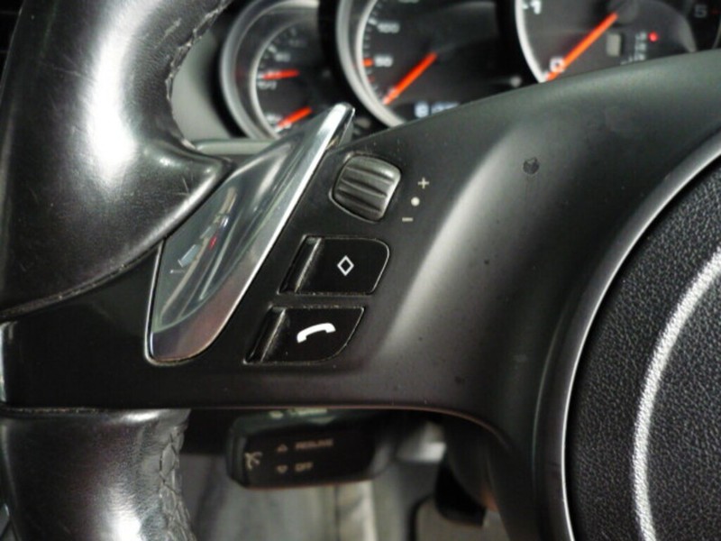 Porsche Cayenne - LisaCars - Image 19
