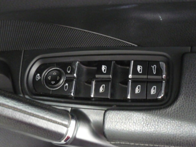Porsche Cayenne - LisaCars - Image 16