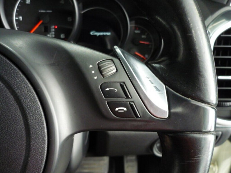 Porsche Cayenne - LisaCars - Image 20